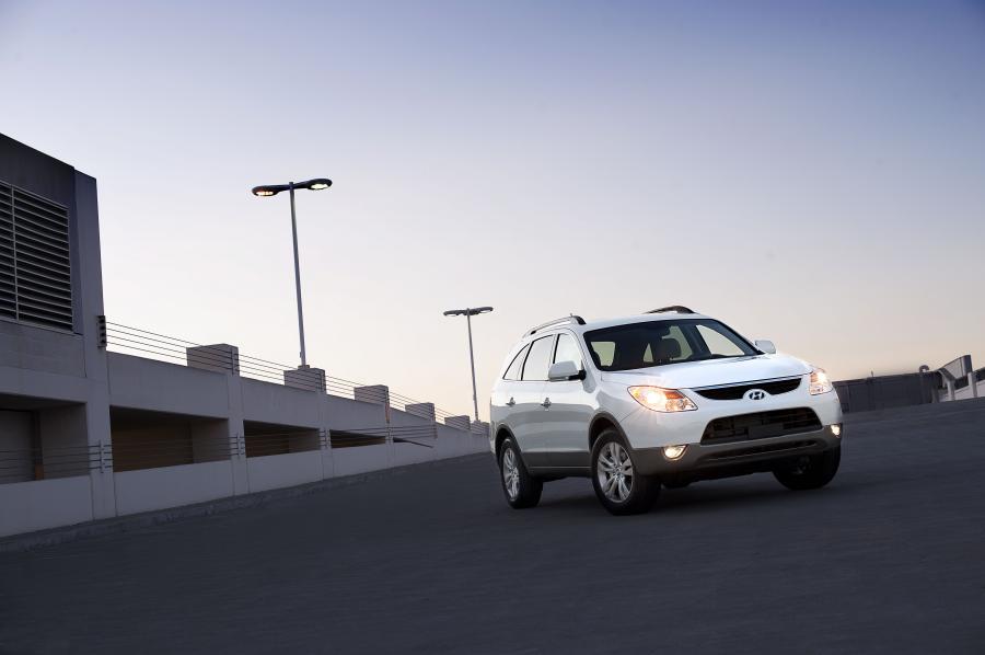  Hyundai Veracruz 2012 года  (фото 18 из 25)